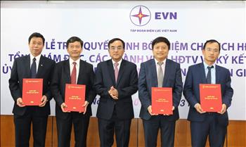 Lễ ký hợp đồng ủy quyền phần vốn và Công bố quyết định bổ nhiệm Chủ tịch HĐTV, HĐTV và Tổng giám đốc EVNGENCO1 (Tháng 3/2019)