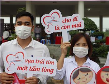 Hơn 350 đơn vị máu đã được đóng góp trong sự kiện "Tuần lễ hồng EVN" lần thứ VII tại Đà Nẵng 